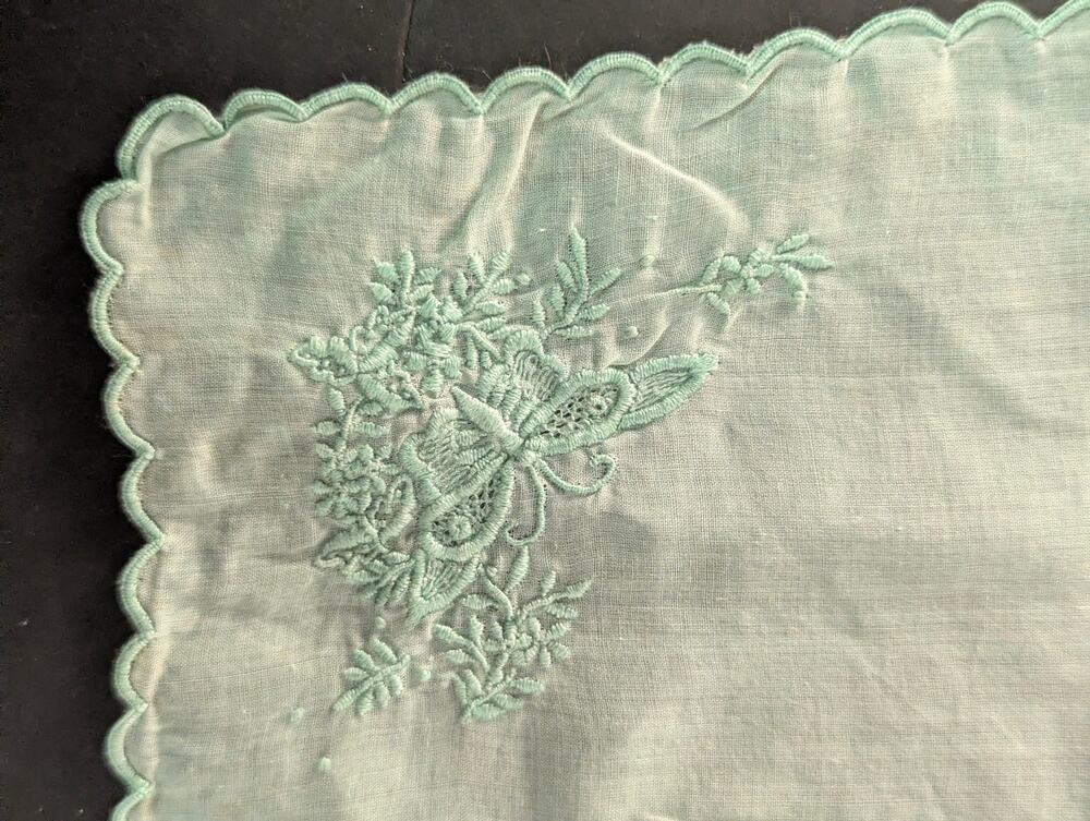 Vintage Light Green Embroidered Floral Handkerchief Scalloped Edge